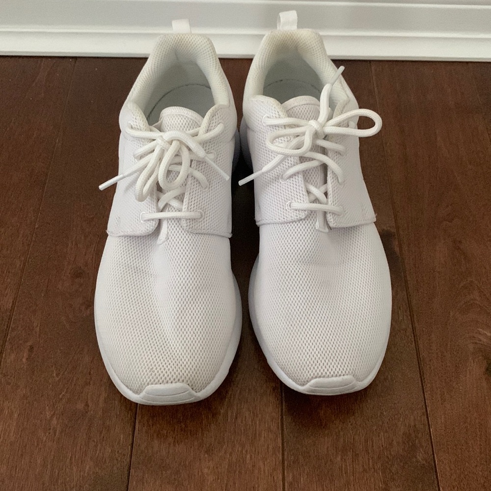 Nike Rosche - All White